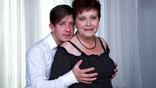 Mature Dutch, Mature Potelée Enculée