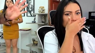 办公室, 射嘴里