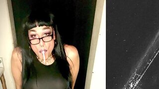 Smoking Masturbation Shemale