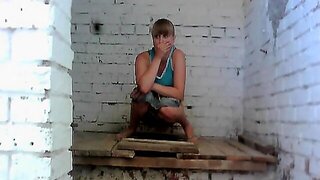Hidden Piss Outdoor