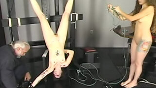 Bdsm Guillotine