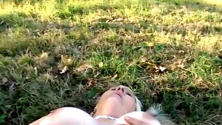Lesbiennes Matures Pissing