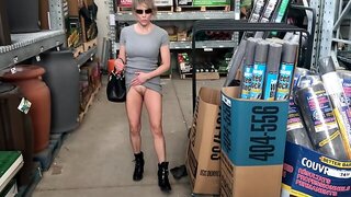 Upskirt Voyeur No Panties