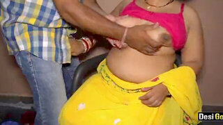 Super-hot Indian Step mom romped By Neighbour Uncle