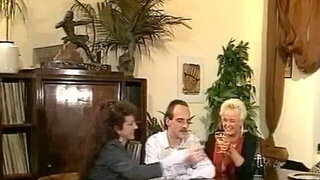 Eş Değiştiren, Nylon, Alman