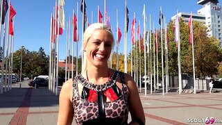 Public Berlin, Veranstaltung, Tschechisch Public Agent, Deutsche Mutter