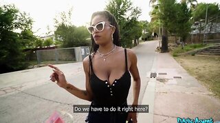 Busty Ebony Deepthroat