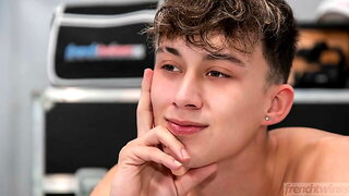 Gay Français Twink First, Gay Enzo Lemercier, Gay 18 Minet French