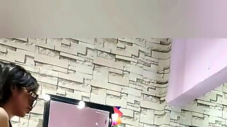Latina Shemale Hair Cut