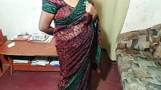 Hot Indian Bhabhi Dammi Actress Sexy Video 16