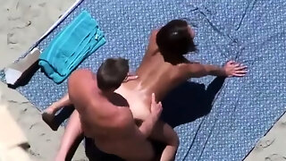 Doggystyle Beach Voyeur