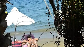 Beach Voyeur Mature