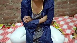 Desi lovers have sex in hotel room  Hindi audio