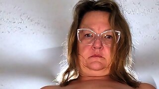 Mom Shows Her Tits