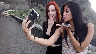 Estudiantes, Lindo, Al Aire Libre