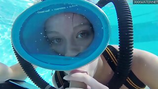 Underwater Blowjob