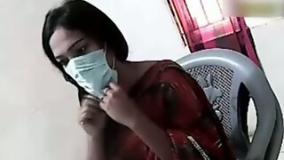 Chubby Pakistani mom flashes hairy pussy on camera