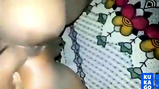 DESI WIFE FUCKED BY HER FRIEND