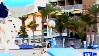Beach Couple Voyeurs, Couple Espion