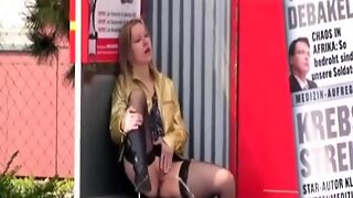 Voyeur Pissing Outdoor