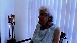 Granny Wheelchair, Rollstuhl