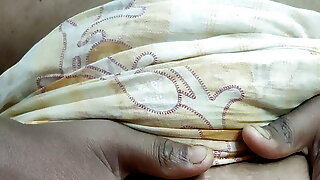 Desi pussy fingering and cum