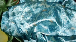 Satin handjob - Cum on satin silky green print saree of neighbour anti (81)