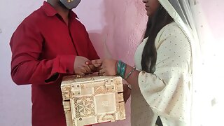 Jija Ne Sali Ko Gift Dekar choda With Hindi Audio