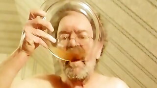 Piss Gay