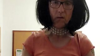 Crossdresser Handjob Cumshot