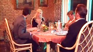 Retro Lesbian, Milf Mature Threesume Anal, Hela Filmen