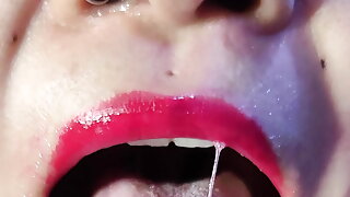 Baci Sciatti, Tongue Fetish, Lipstick