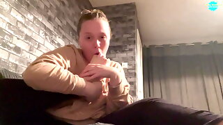 SEXY feet play and toe SUCKING