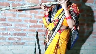 Ganne wali Bhabhi ko gaana de kar choda 