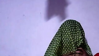 Saree masterbation