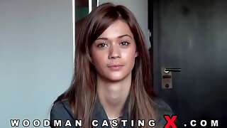 Anal, Casting