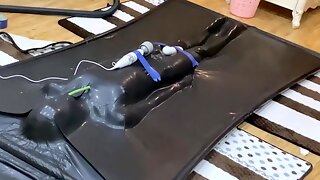 Latex Vacbed