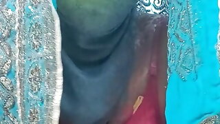 Masterbation in saree
