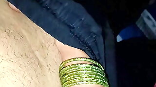 Meri BHABI ne mera LAND ko hila ke us ka sara pani nikala 