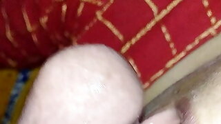 Porn Hindi sex hot video new poja rani ke muho me dala land 