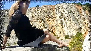 Granny Foot Lesbian