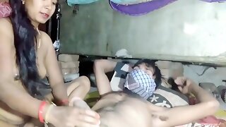 Jija Ne Sali Ko Akele Pakar Puri Nangi Karke Jabarjast Chudai Kiya