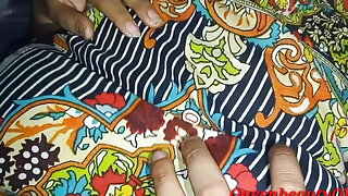 JAB MAMA PAPA RAAT ME SO JATA HE TO MERA CHOTA BHAI MUJA CHODTA HE OR FULL NIGHT MARI CHUT KA MAZA LATA HA,HOT SEXY SISTER SEX