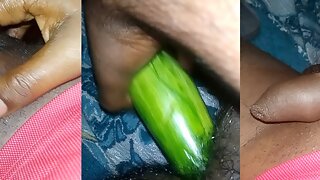 Cucumber has been put in the ass after seeing the sister-in-law 