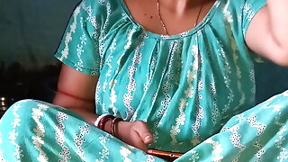 Hot sexi bhabhi ki masti choot chuchi show video 