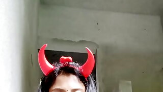 Cute desi devil girl masturbating in search of big dick 
