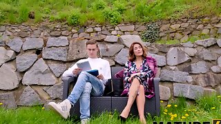 Зрелые, Бабушки, Игры