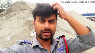 Desi gay fuck-a-thon vid security guard