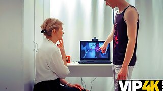 Учительница, Русские