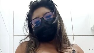 Brazilian lesbian student in the bathroom!! come penetrate me enjoy